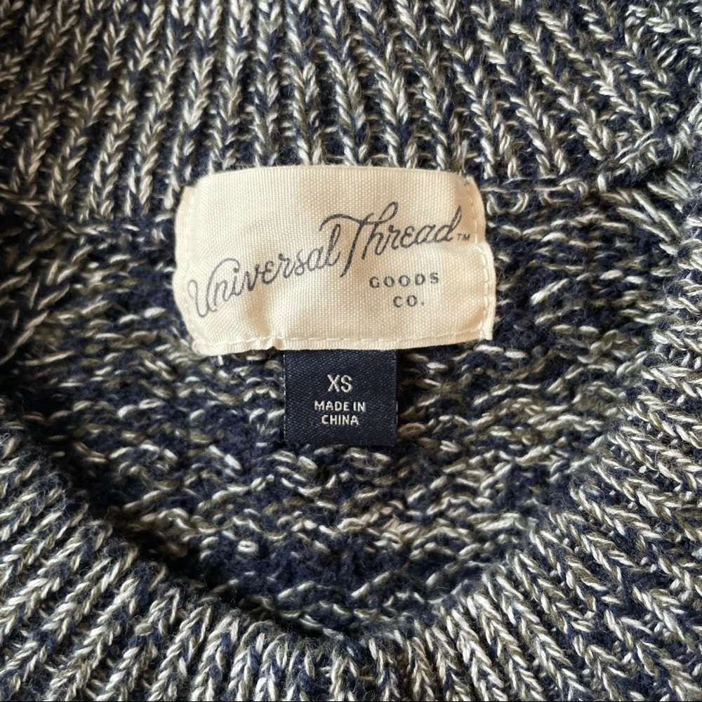 Universal Thread Sweater - Picture 2 of 5